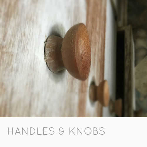 Knobs & handles